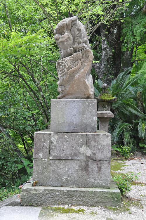 仁比山神社の狛犬