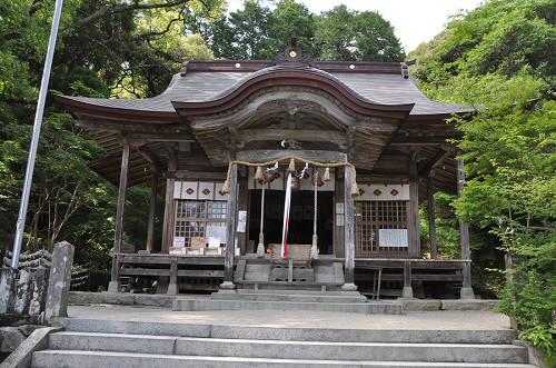 仁比山神社