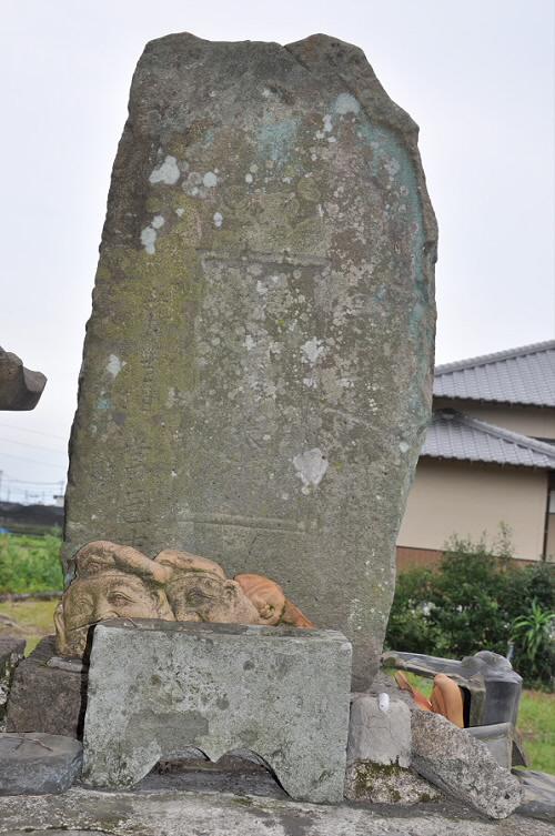 猿田彦大神塔