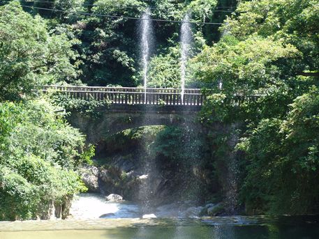 眼鏡橋