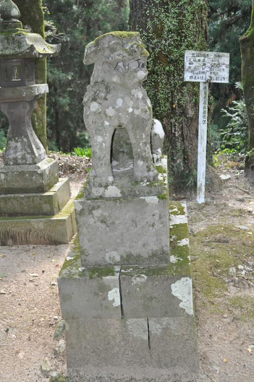 倉岡神社の狛犬